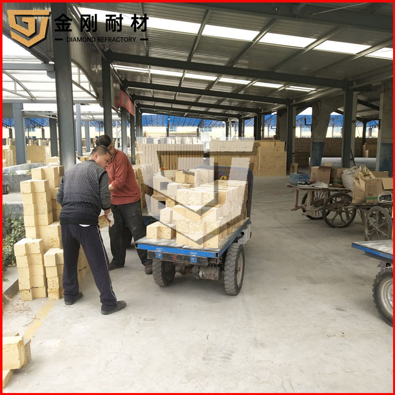 ɽ������ͻ�������޹�˾�ͻ�ש����չʾ