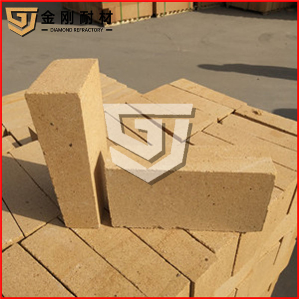 ճ����С��ͷ�ͻ�ש