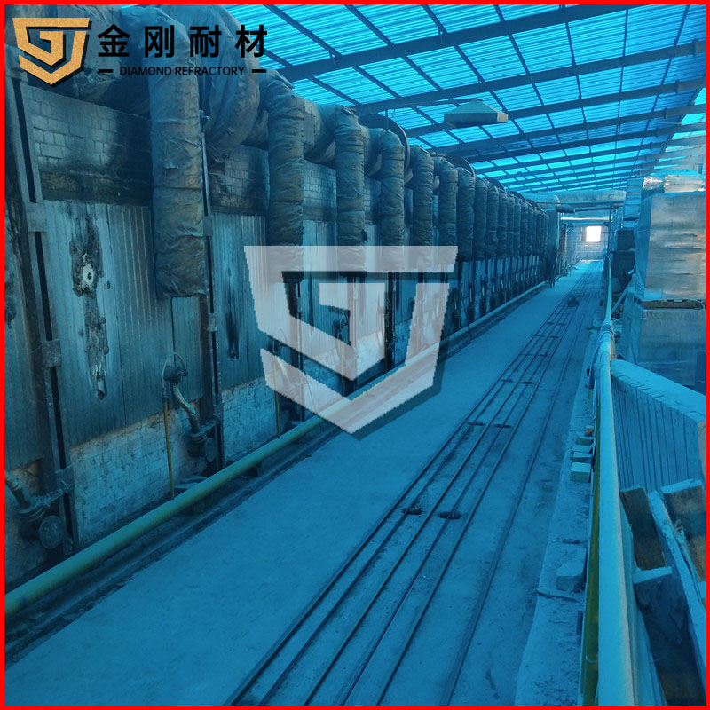 �Ͳ�����ͻ���ϳ���չʾ